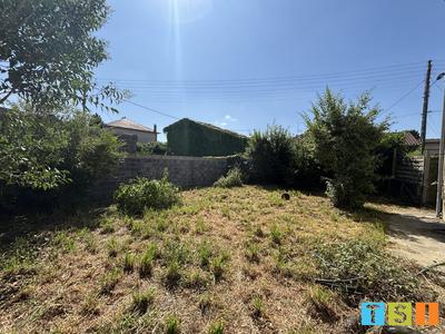 Maison - 206 m² - 7 pièces