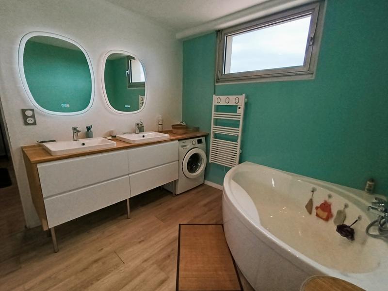 Maison - 171 m² - 6 pièces