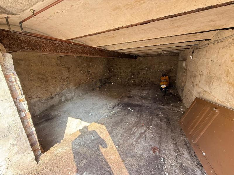 Maison - 300 m² - 7 pièces