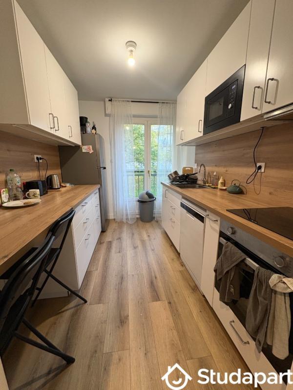 Chambre - 9 m² - 1 pièce