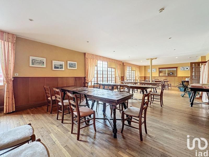 Local commercial - 758 m²