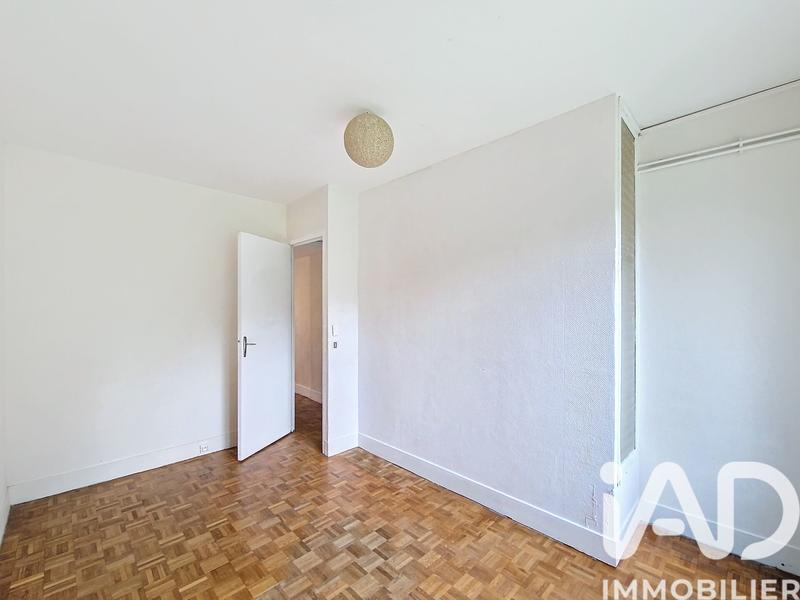 Appartement - 136 m² - 6 pièces