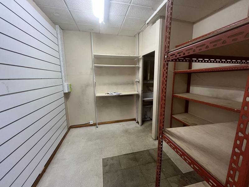 Local commercial - 56 m² - 3 pièces