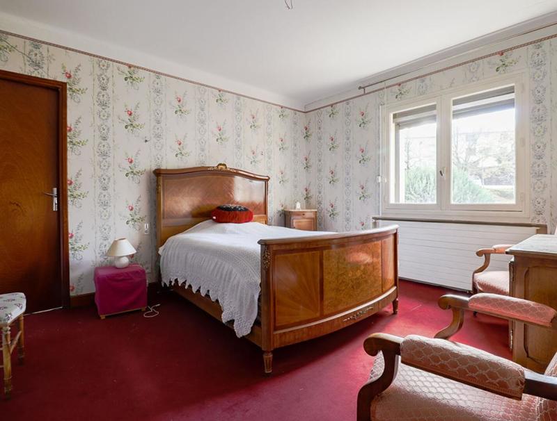 Maison - 260 m² - 12 pièces