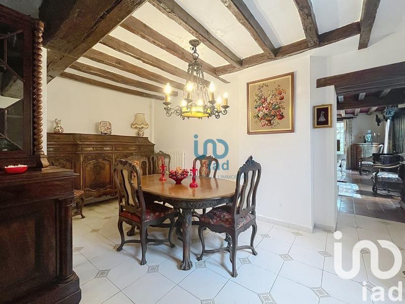 Maison - 170 m² - 8 pièces