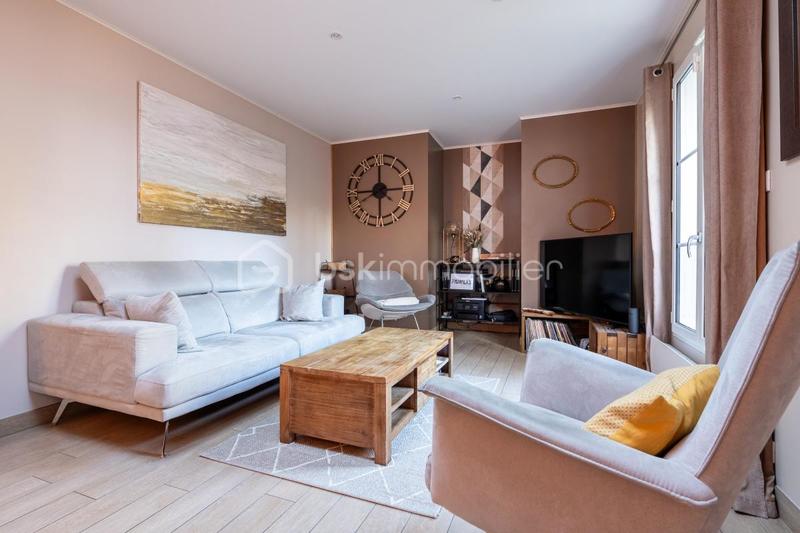 Maison en pierre - 125 m² - 6 pièces