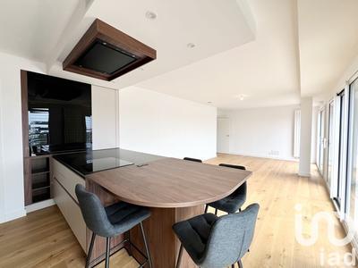 Appartement - 91 m² - 3 pièces