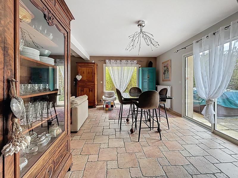 Maison - 160 m² - 7 pièces