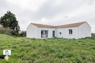 Maison - 130 m² - 4 pièces