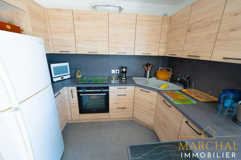 Appartement - 93 m² - 4 pièces