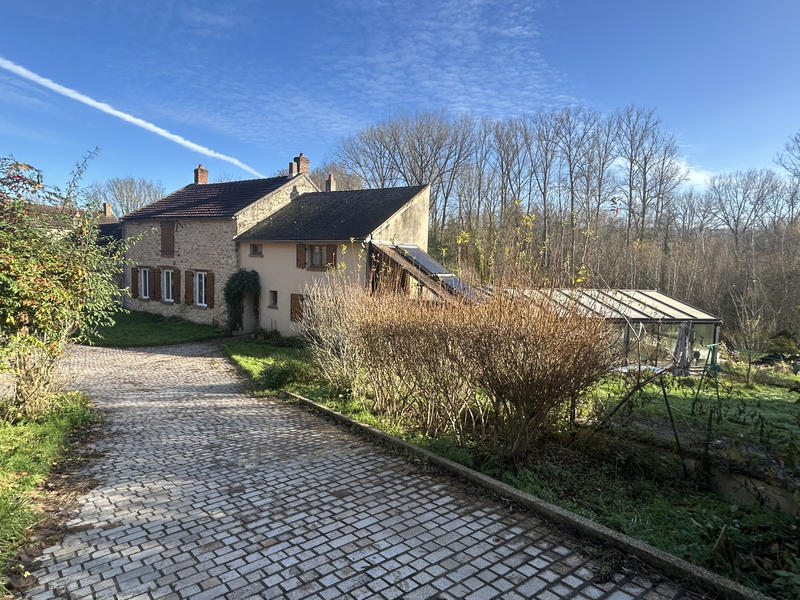 Maison - 263 m² - 7 pièces