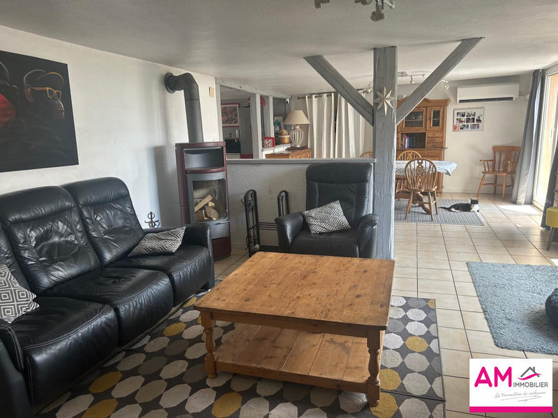 Maison - 185 m² - 6 pièces