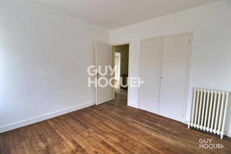 Maison - 102 m² - 4 pièces