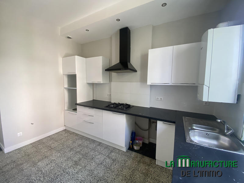 Appartement - 100 m² - 5 pièces