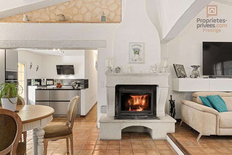 Maison - 246 m² - 8 pièces