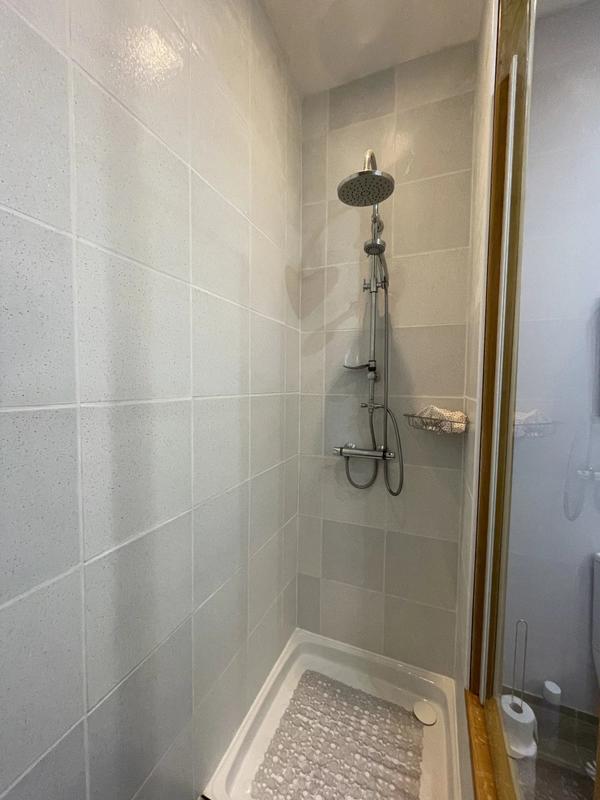 Maison - 201 m² - 9 pièces