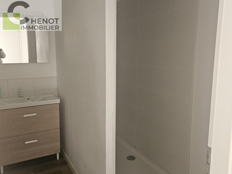 Appartement - 80 m² - 3 pièces