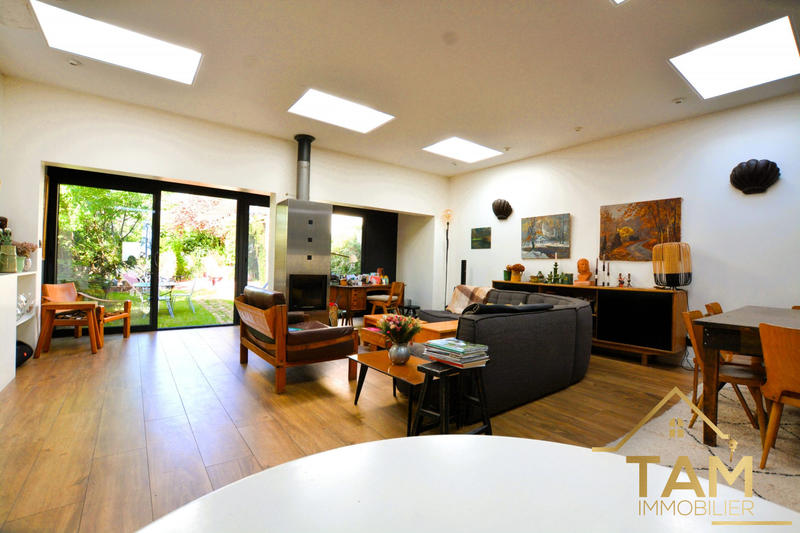 Maison - 165 m² - 6 pièces