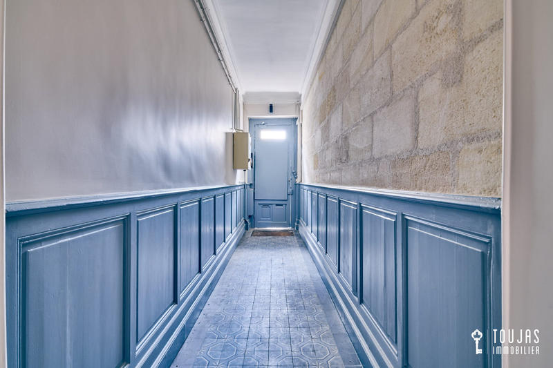 Appartement - 164 m² - 6 pièces