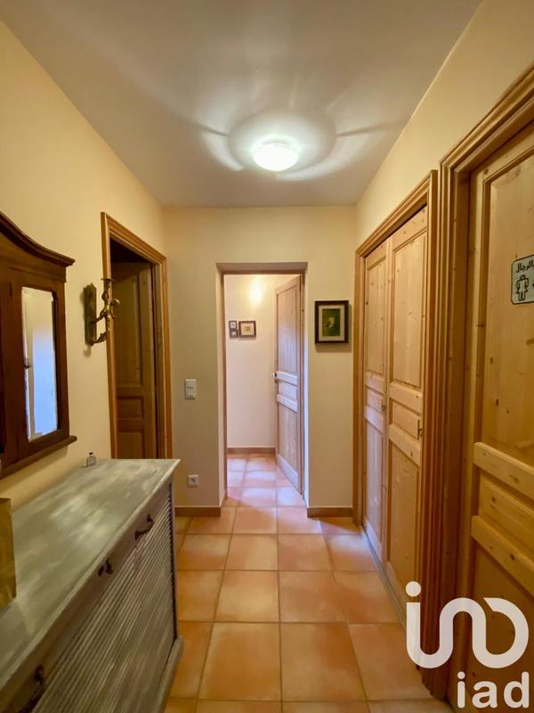 Maison - 183 m² - 5 pièces