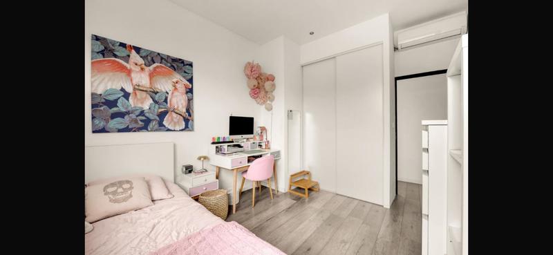 Maison - 213 m² - 6 pièces