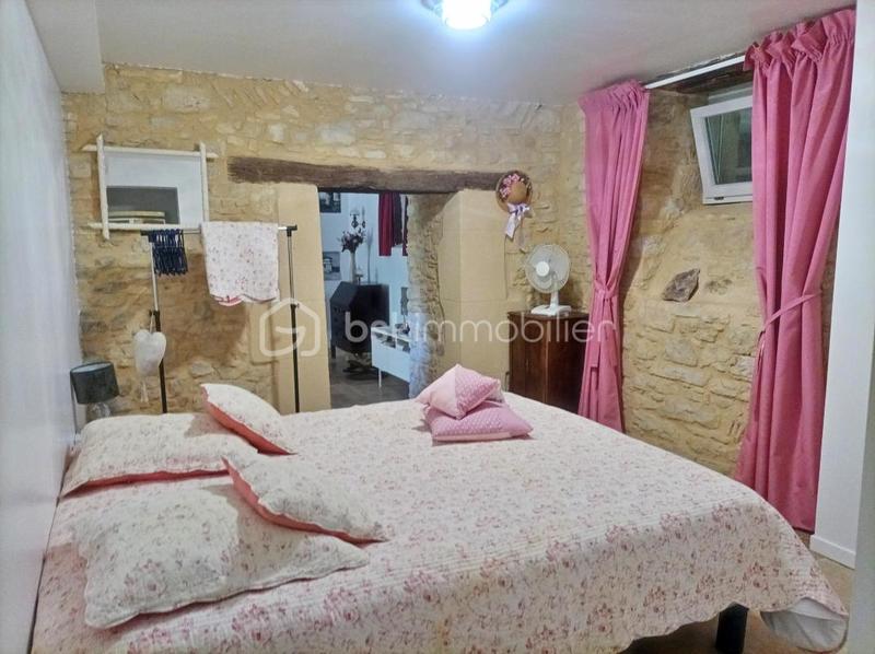 Demeure - 114 m² - 7 pièces