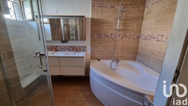 Maison - 166 m² - 6 pièces