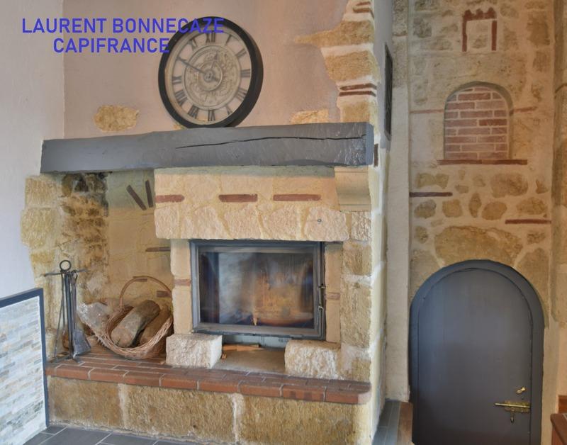 Maison - 199 m² - 7 pièces