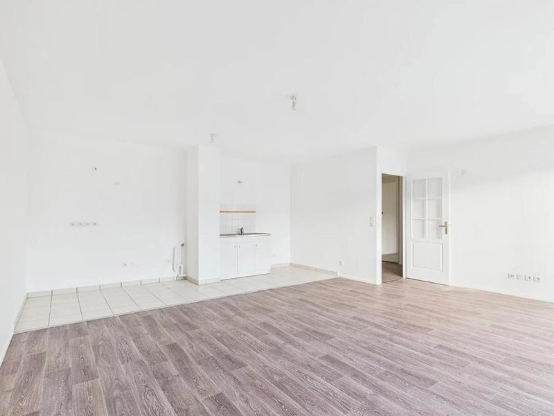 Appartement ancien - 71 m² - 3 pièces