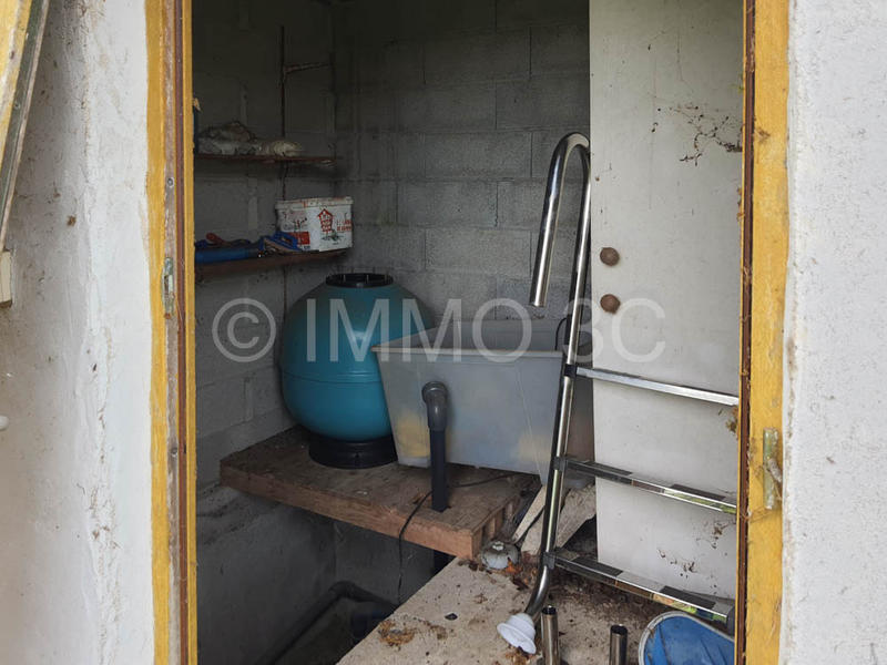 Maison - 313 m² - 13 pièces