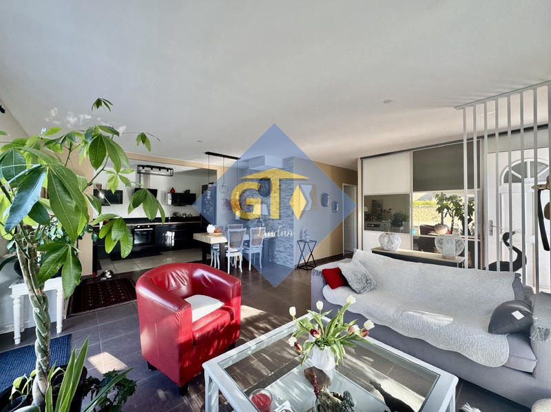 Villa - 140 m² - 5 pièces