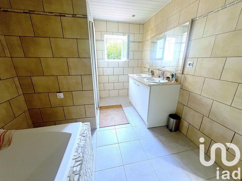 Maison - 172 m² - 8 pièces