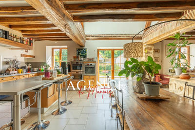 Maison - 179 m² - 6 pièces