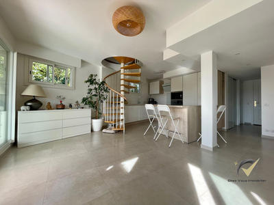 Duplex - 100 m² - 4 pièces