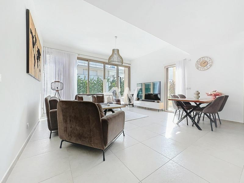 Maison - 127 m² - 5 pièces