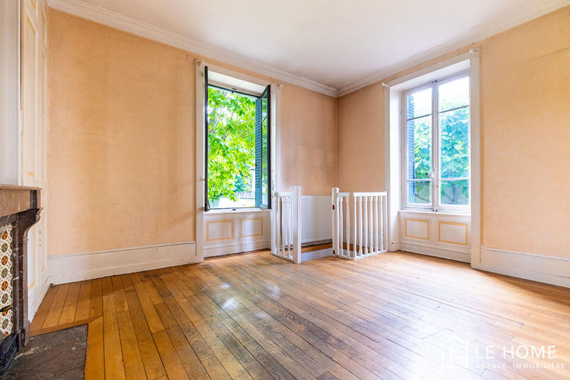 Appartement - 79 m² - 4 pièces