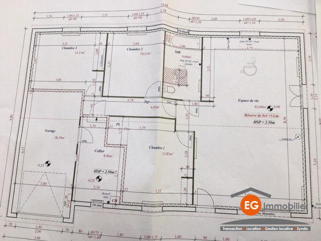 Maison traditionnelle - 90 m² - 4 pièces