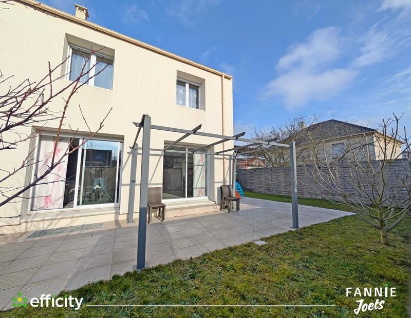 Pavillon - 123 m² - 7 pièces