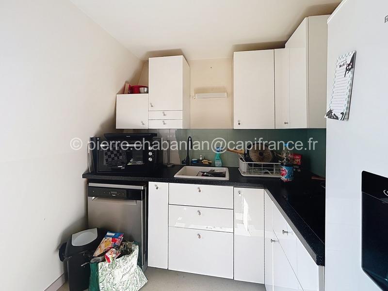 Immeuble - 349 m² - 18 pièces