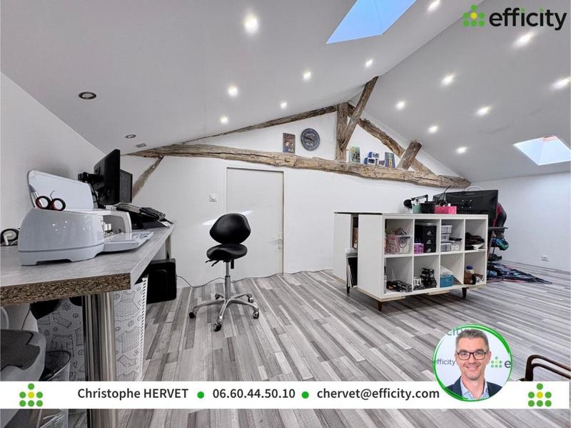 Maison - 272 m² - 7 pièces