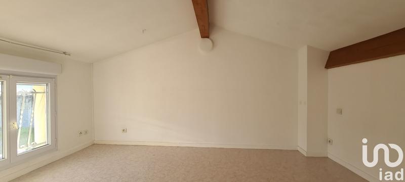 Maison - 230 m² - 3 pièces