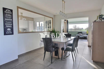 Maison - 149 m² - 5 pièces