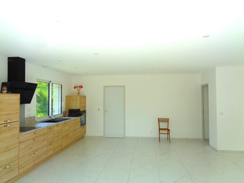 Maison traditionnelle - 120 m² - 5 pièces