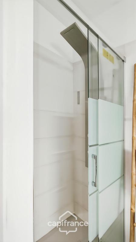 Fonds de commerce - 1 247 m²