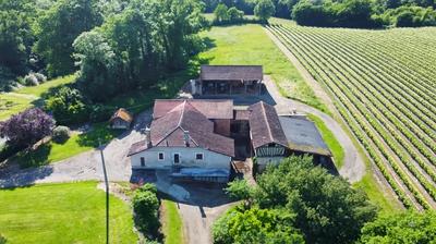 Maison - 160 m² - 6 pièces