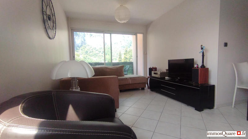 Appartement - 92 m² - 5 pièces