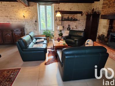 Maison - 180 m² - 6 pièces