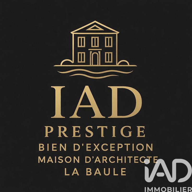 Maison de maîtres - 260 m² - 8 pièces