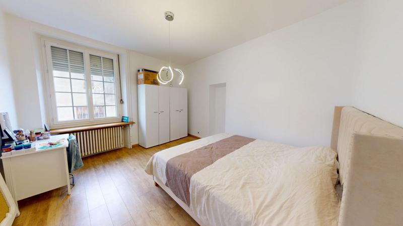 Appartement - 163 m² - 5 pièces