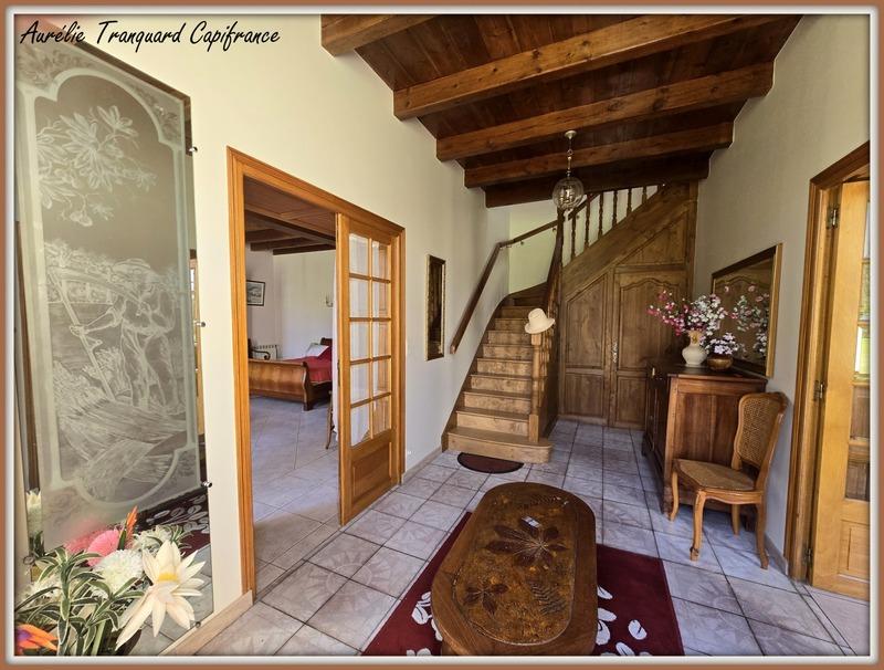 Maison bourgeoise - 183 m² - 6 pièces